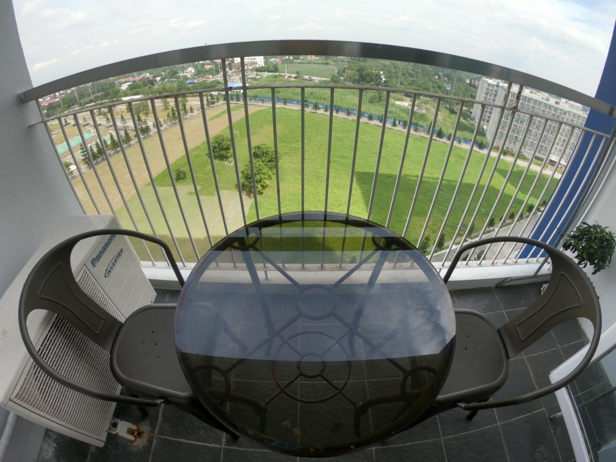 Breezy Nest Staycation At Wind Residences Tagaytay Tagaytay City Esterno foto