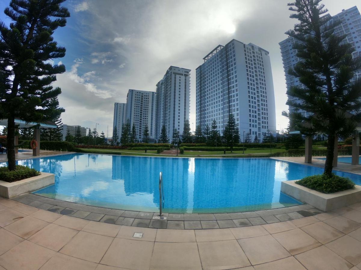 Breezy Nest Staycation At Wind Residences Tagaytay Tagaytay City Esterno foto