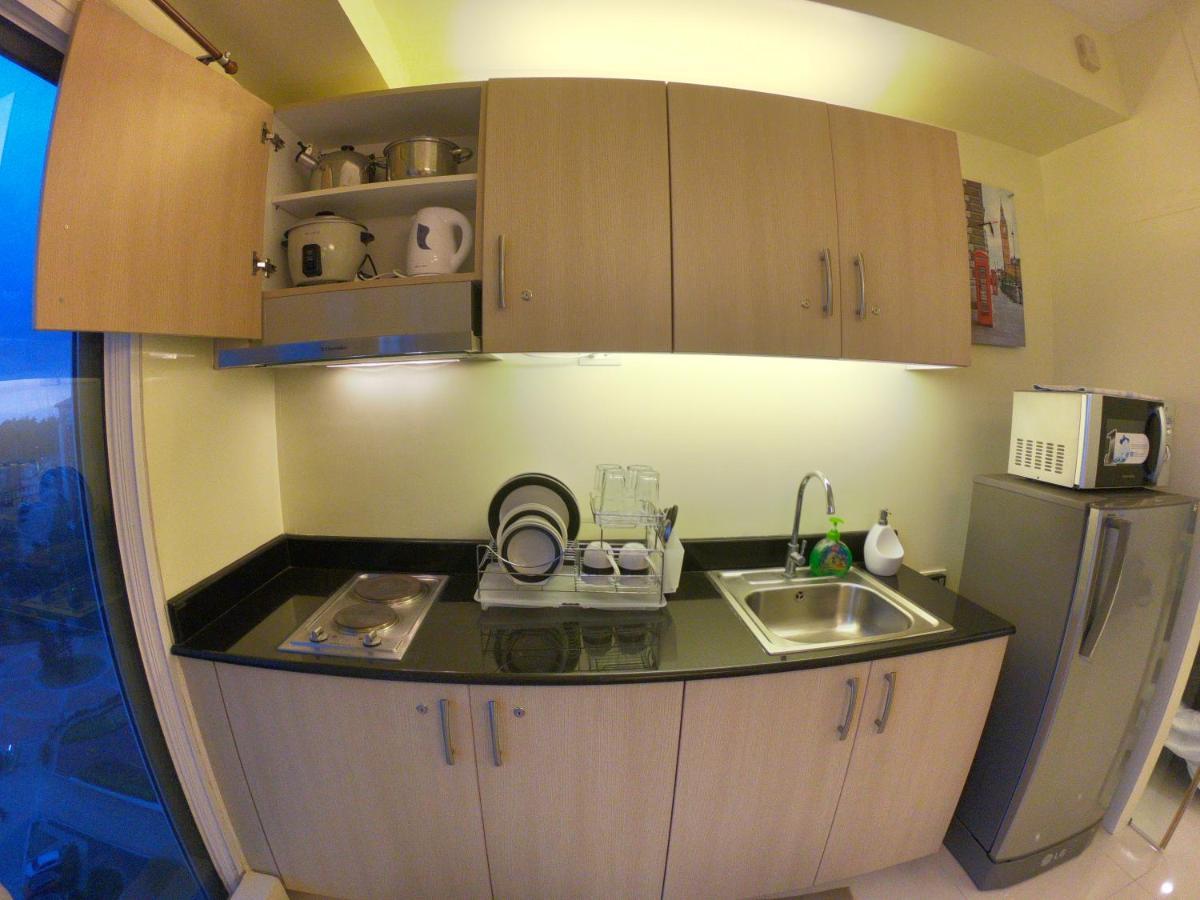 Breezy Nest Staycation At Wind Residences Tagaytay Tagaytay City Esterno foto