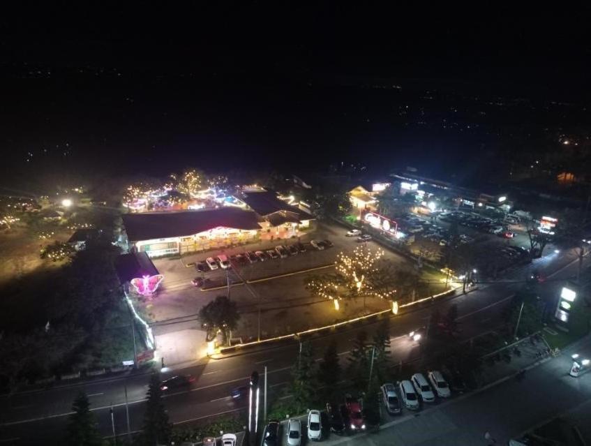 Breezy Nest Staycation At Wind Residences Tagaytay Tagaytay City Esterno foto